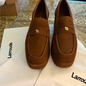 NWT Larroudé Women’s Brown Loafers